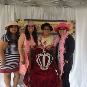 Meet your Posher, Emma